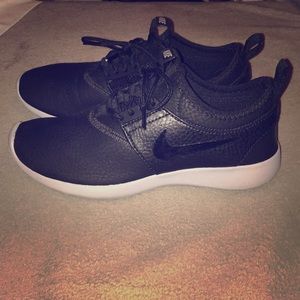 Nike Juvenate Shoes